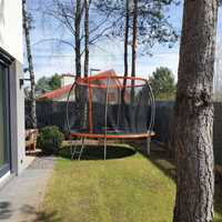 Duża trampolina ogrodowa z drabinką i siatką | Idealna dla dzieci