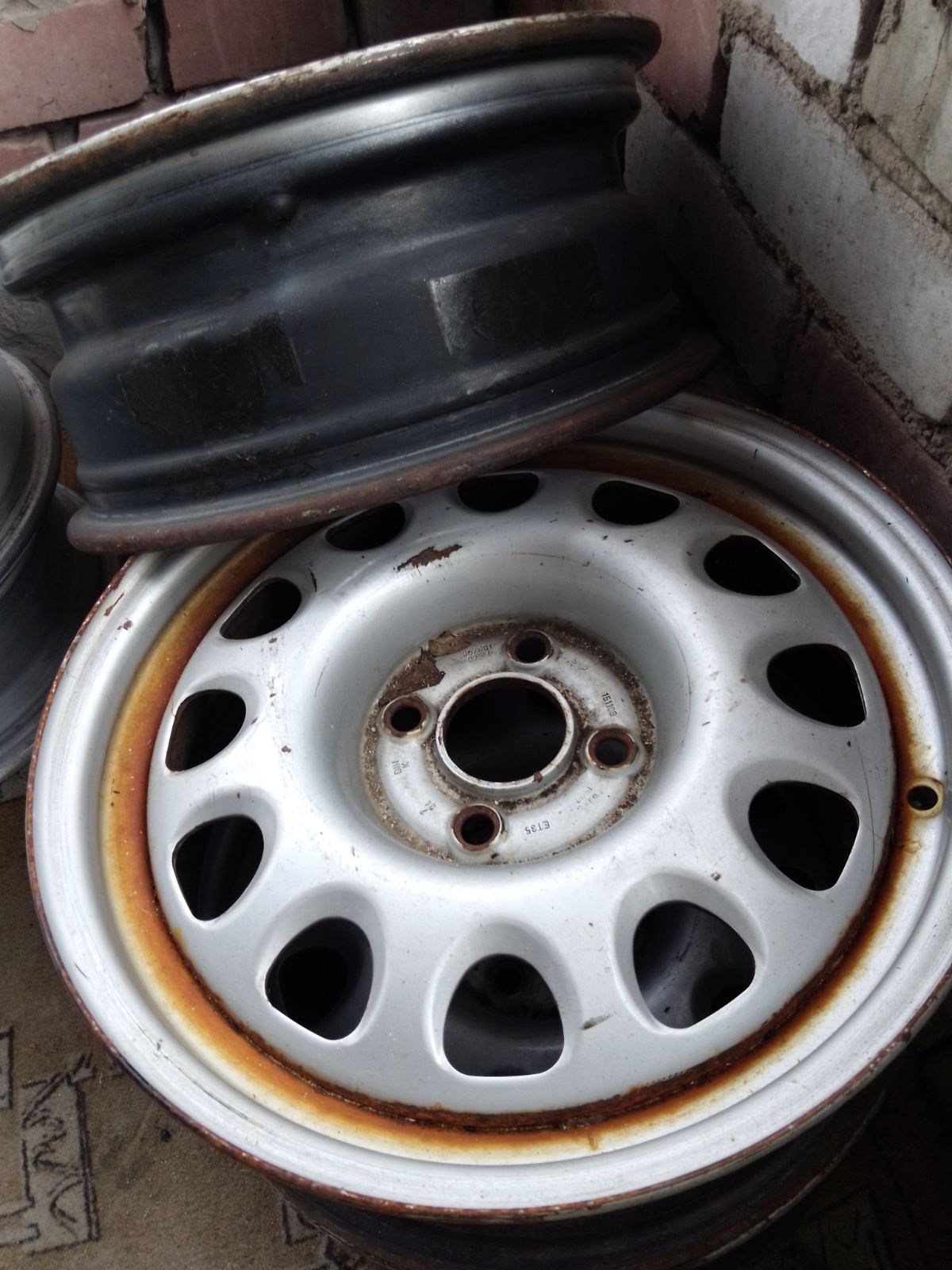 Диски 4×100 r15  volkcwagen  4диски
