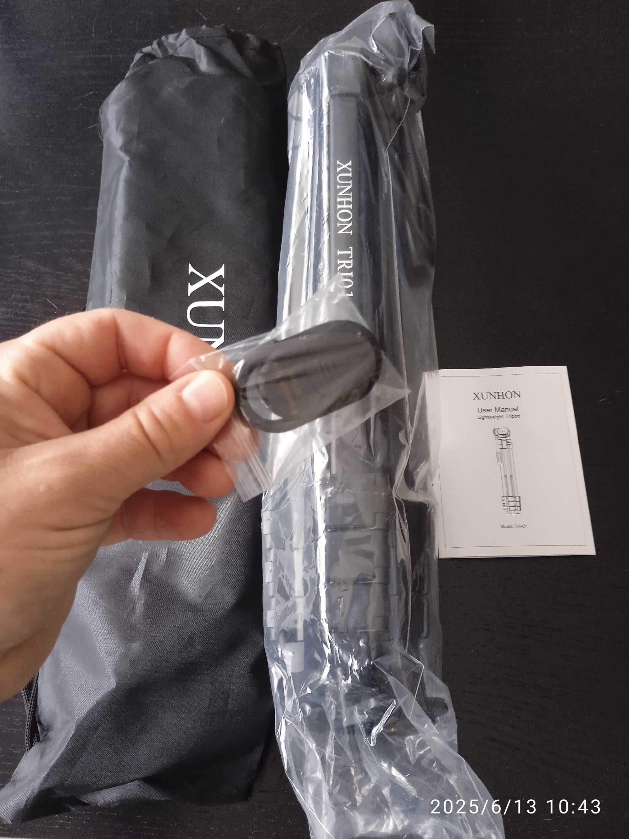 Tripé para câmera ou telemóvel com bolsa