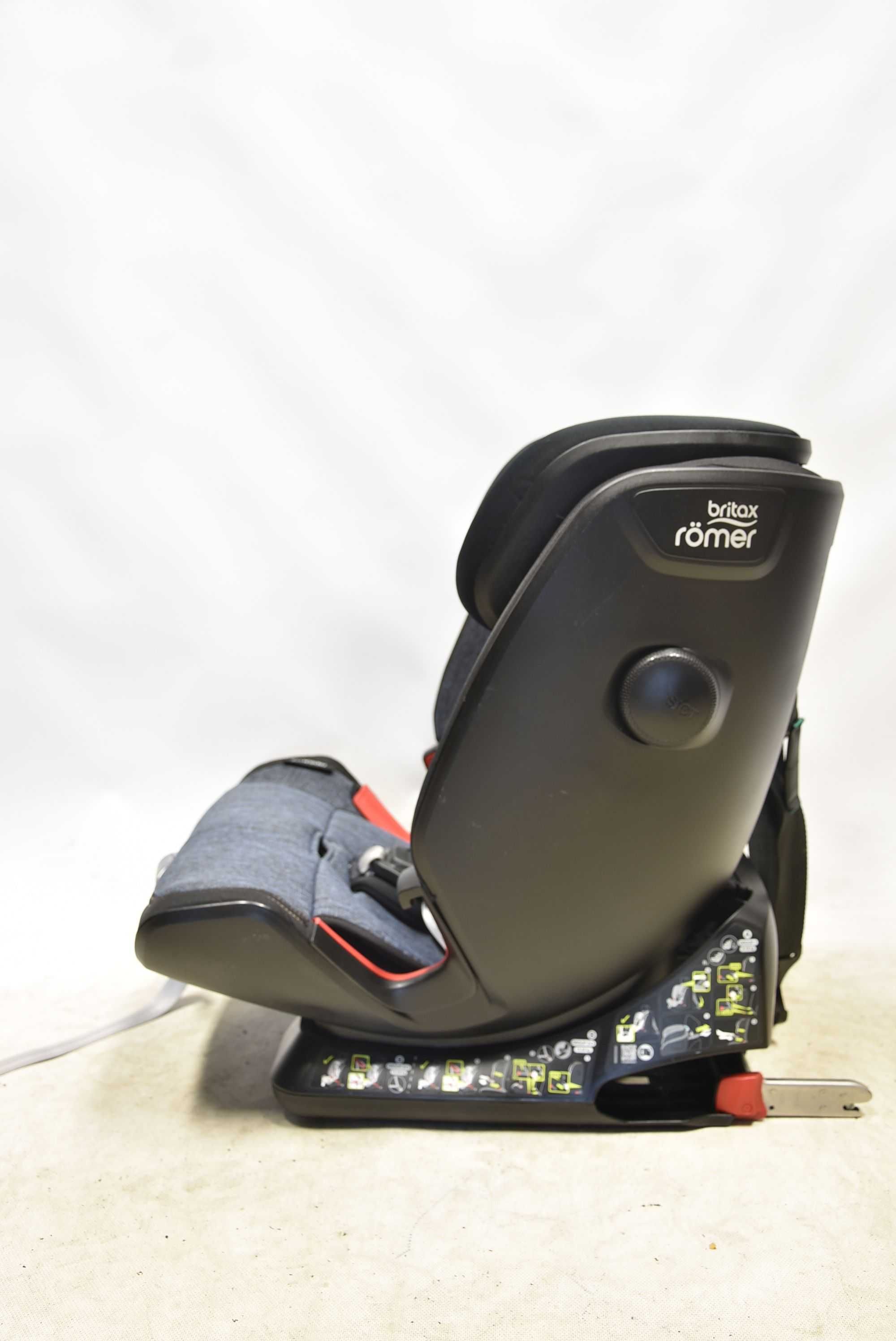 Britax Romer Advansafix IV R 9-36kg Blue Marble - WYJĄTKOWO ZADBANY!