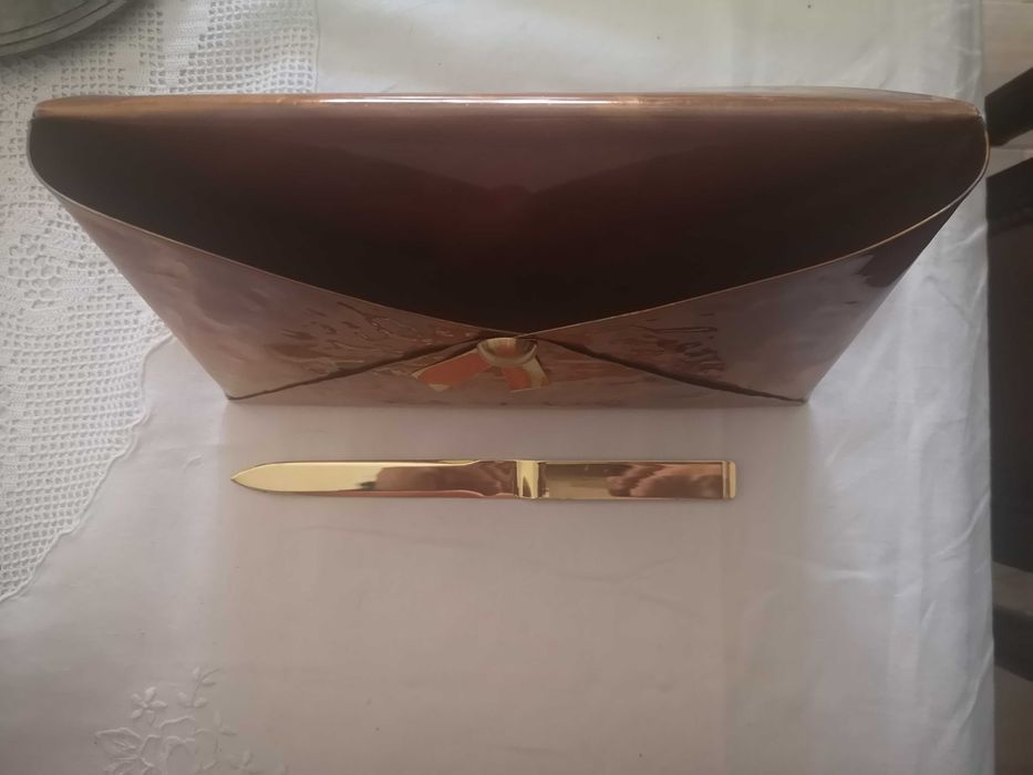 peça para colocar correio em  latão