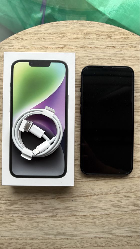 iPhone Apple 14 czarny 6.1" 256 GB bardzo dobry stan pudełko GWARANCJA
