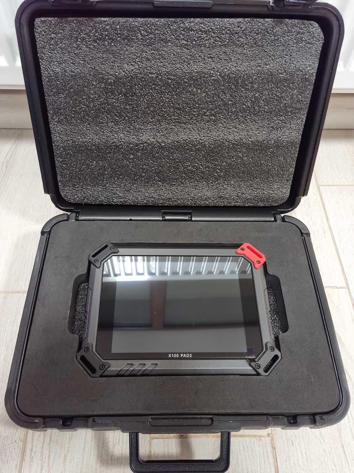 Автомобільний сканер Xtool X100 PAD2 Pro Launch діагност комп'ютер