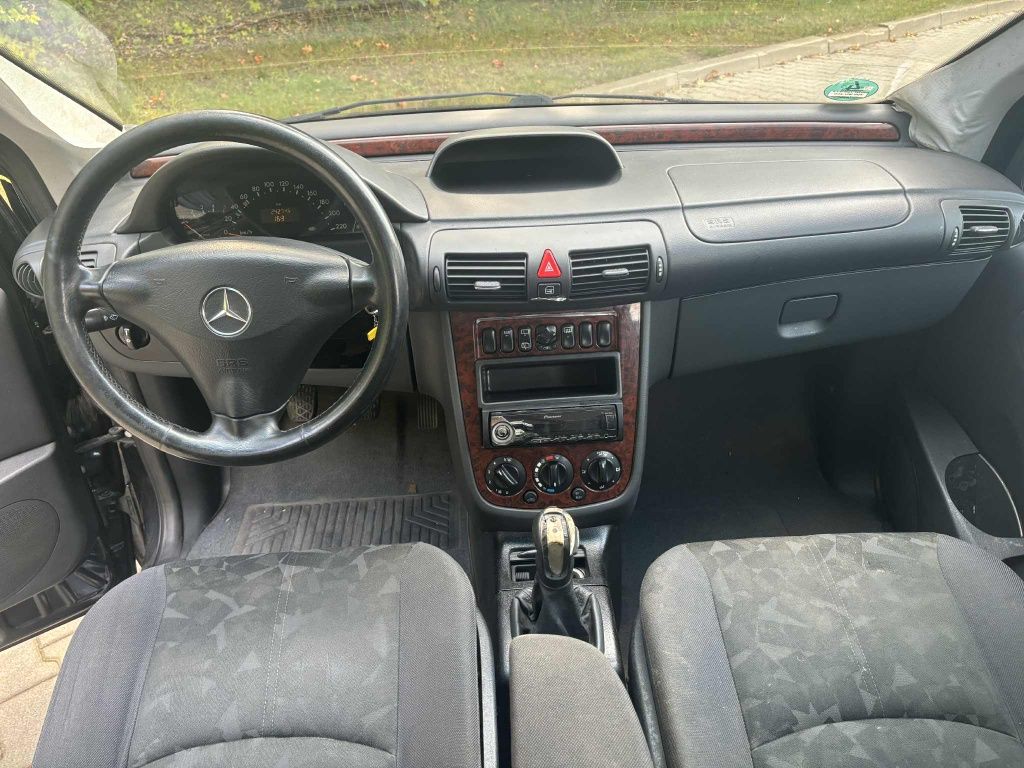 Mercedes Vaneo 1.7 CDI,2002r opłaty na rok- taki jak Berlingo,Partner
