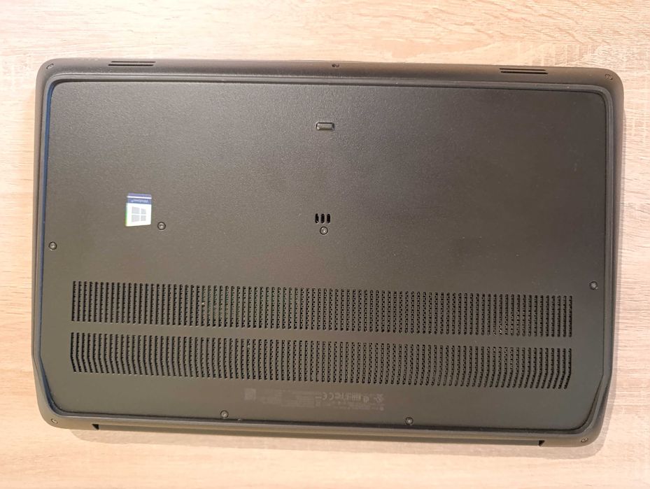 Ноутбук HP ZBOOK G3 E3-1575M/32 GB/256 SSD|1TB HDD/17"/Quadro M5000M 8