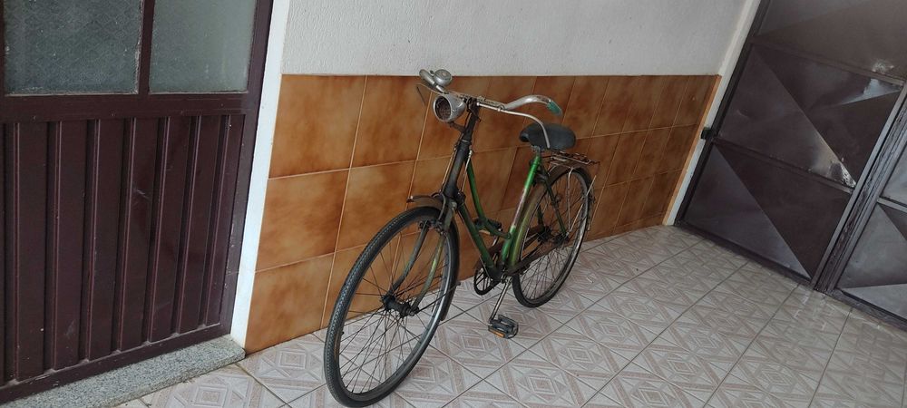 Vendo Bicicleta Antiga – 50 €