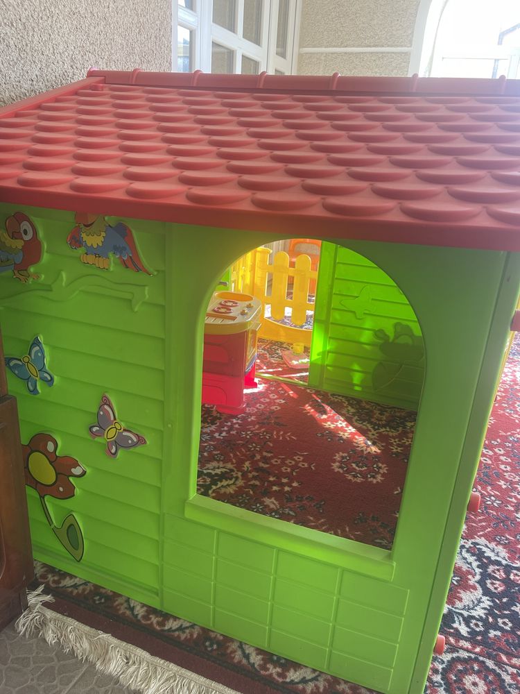 Дитячий будиночок садовий домик із забором