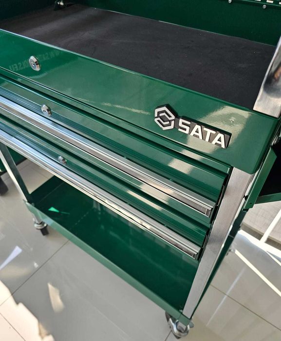 Carrinho de ferramentas 38" SATA