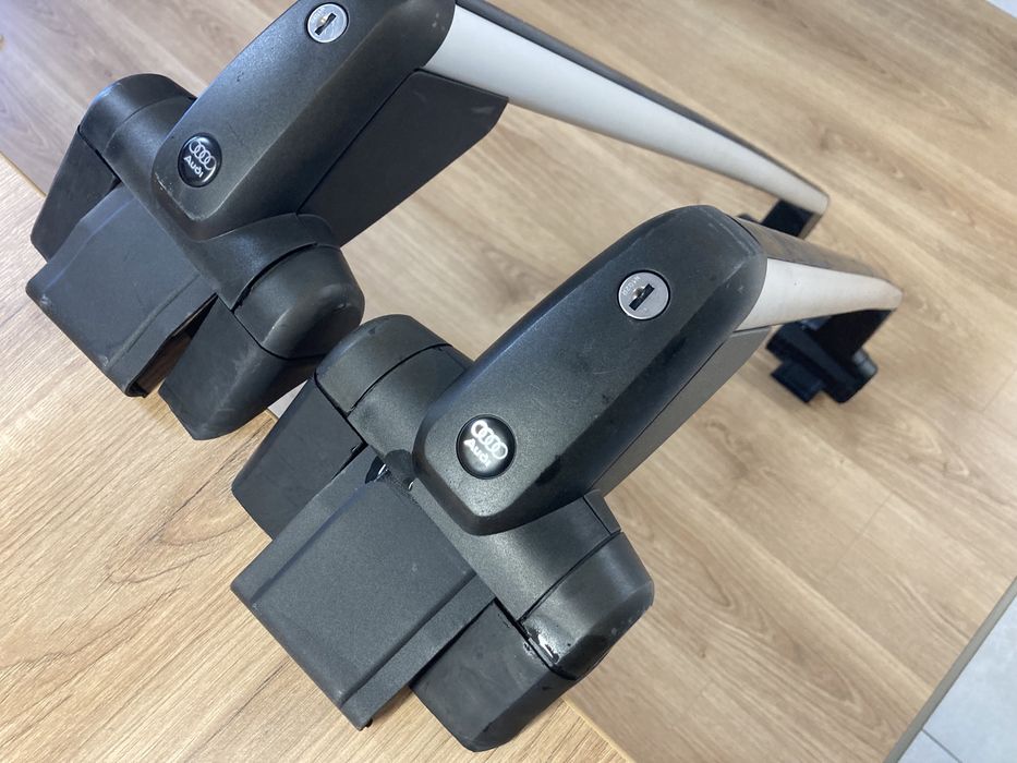 Oryginalne belki dachowe Audi A2 8ZOO71126