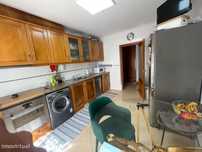 Apartamento T3 Box 2 viaturas Zona Tranquila Nazaré