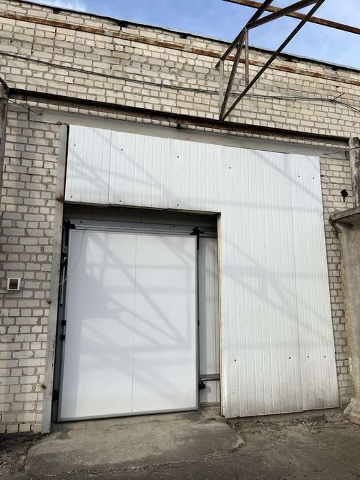 Складське приміщення (склад-холодильник)