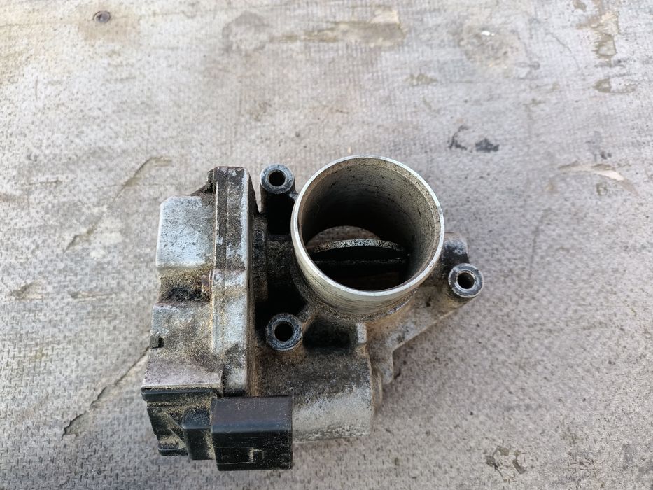 Przepustnica Renault 1,9dci 130km Scenic Megane Laguna