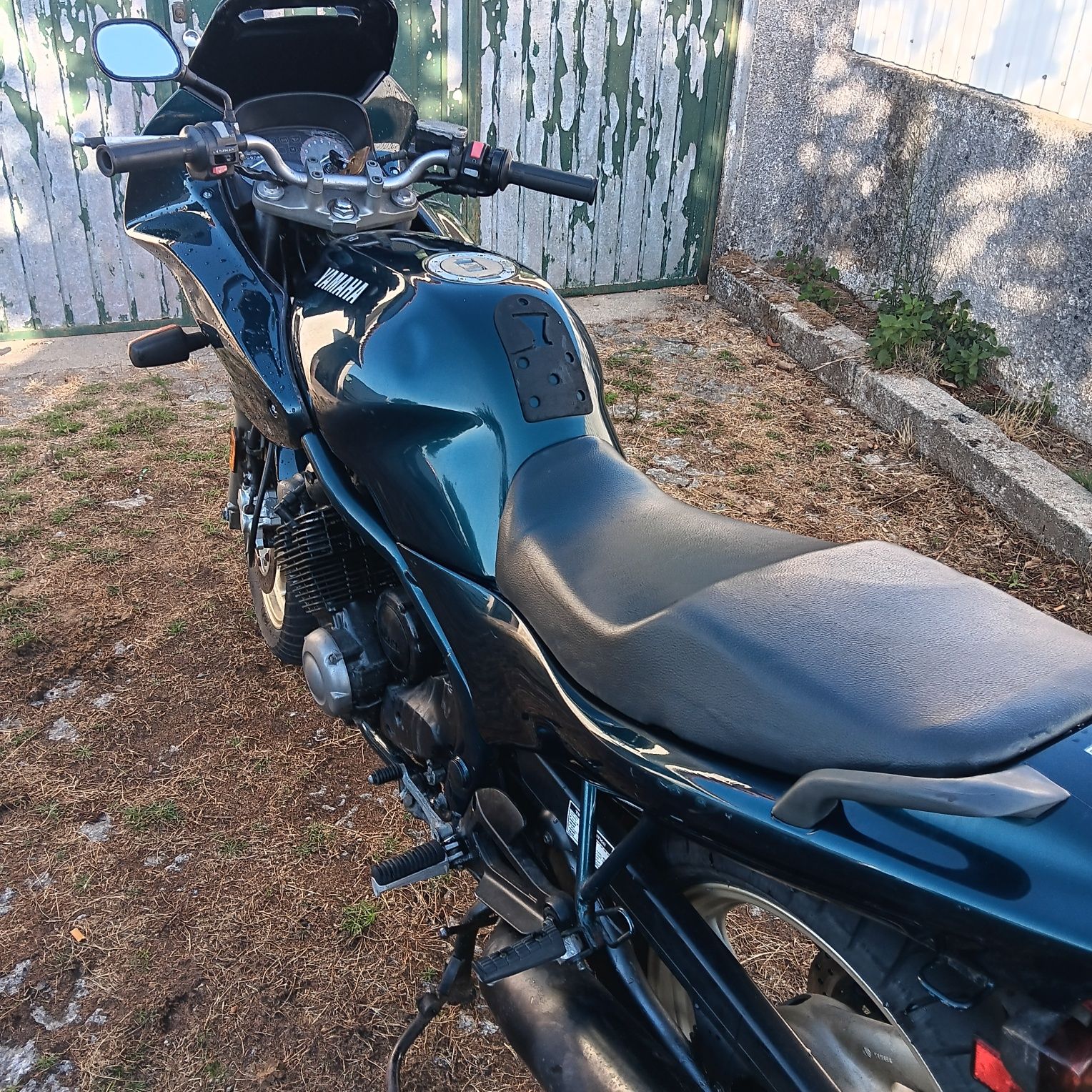 Vendo Yamaha Xj600 S/N