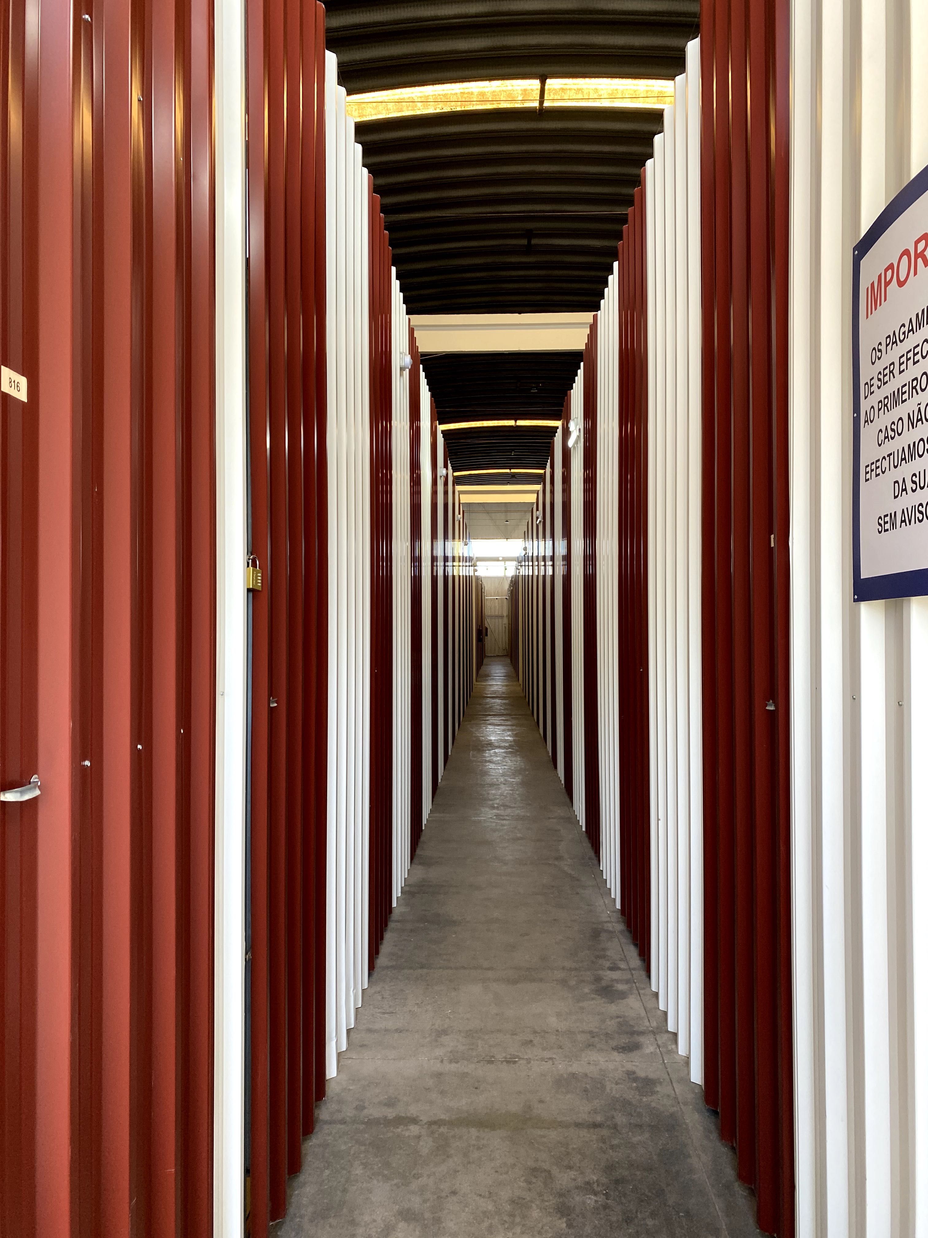 AFONSOEIRO / Armazém / Arrecadação / Self-storage / Guarda móveis