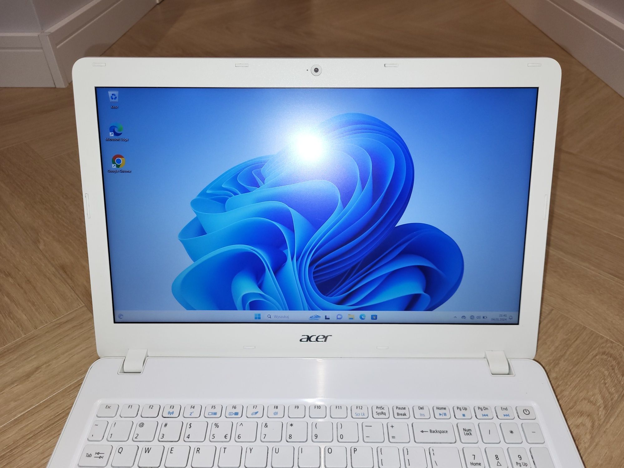 Laptop Acer F5 i5-7200u 12GB SSD+HDD NVIDIA WIN 10