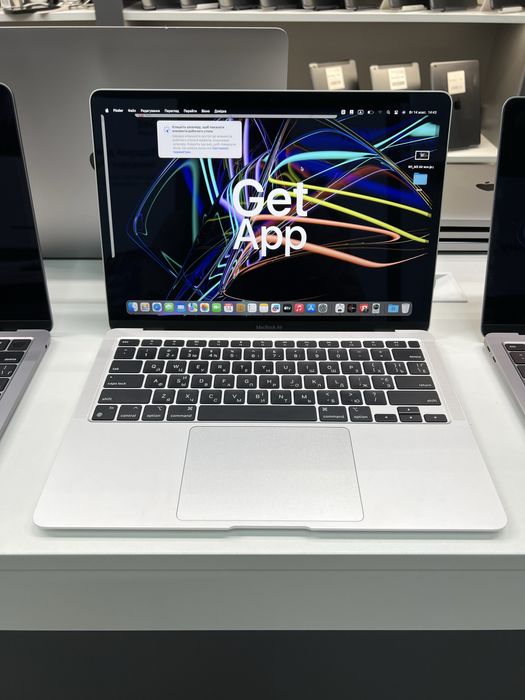 Ноутбук MacBook Air 13” 2020 М1 8ОЗУ 256GB SSD стан  9/10 #77444