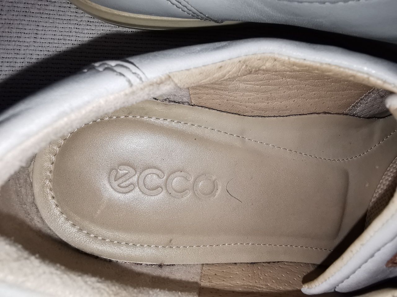 Ecco Summer Zone lekkie skórzane sneakersy trampki tenisówki 38