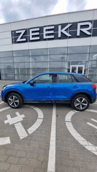 Audi  Q2L E-Tron