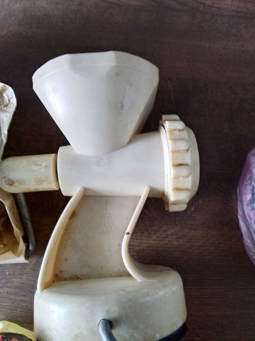 Мясорубка Соковижималка. Миксер.