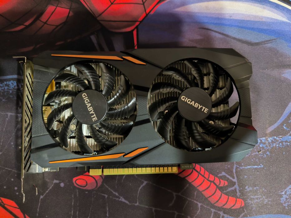 Відеокарта GTX 1050 2GB Gigabyte OC GDDR5 (GV-N1050OC-2GD) Б/В