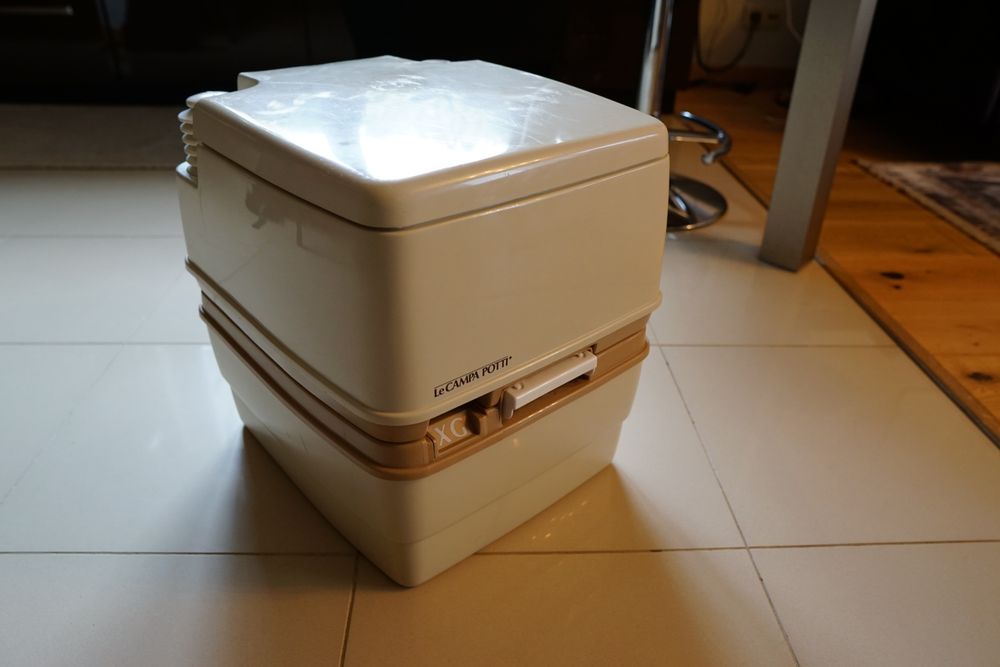 Toaleta turystyczna LeCampa Potti stan bdb.