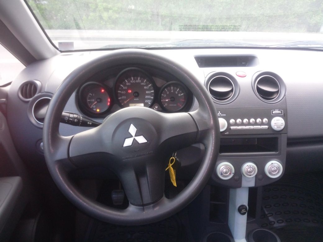 Mitsubishi Colt 2005r 1.1b 5drzwi klima