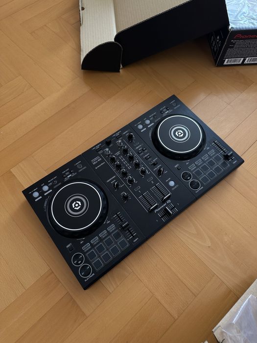 Kontroler pioneer DDJ 400