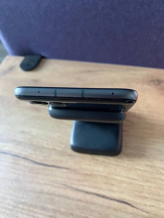 УЦІНКА Motorola Razr 2024 256GB | Частинами 0% | Неверлок (0897)