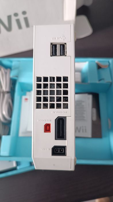 Consola Wii completa na caixa como nova