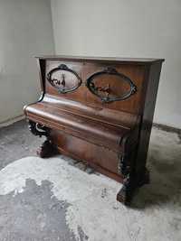 Pianino 100-letnie