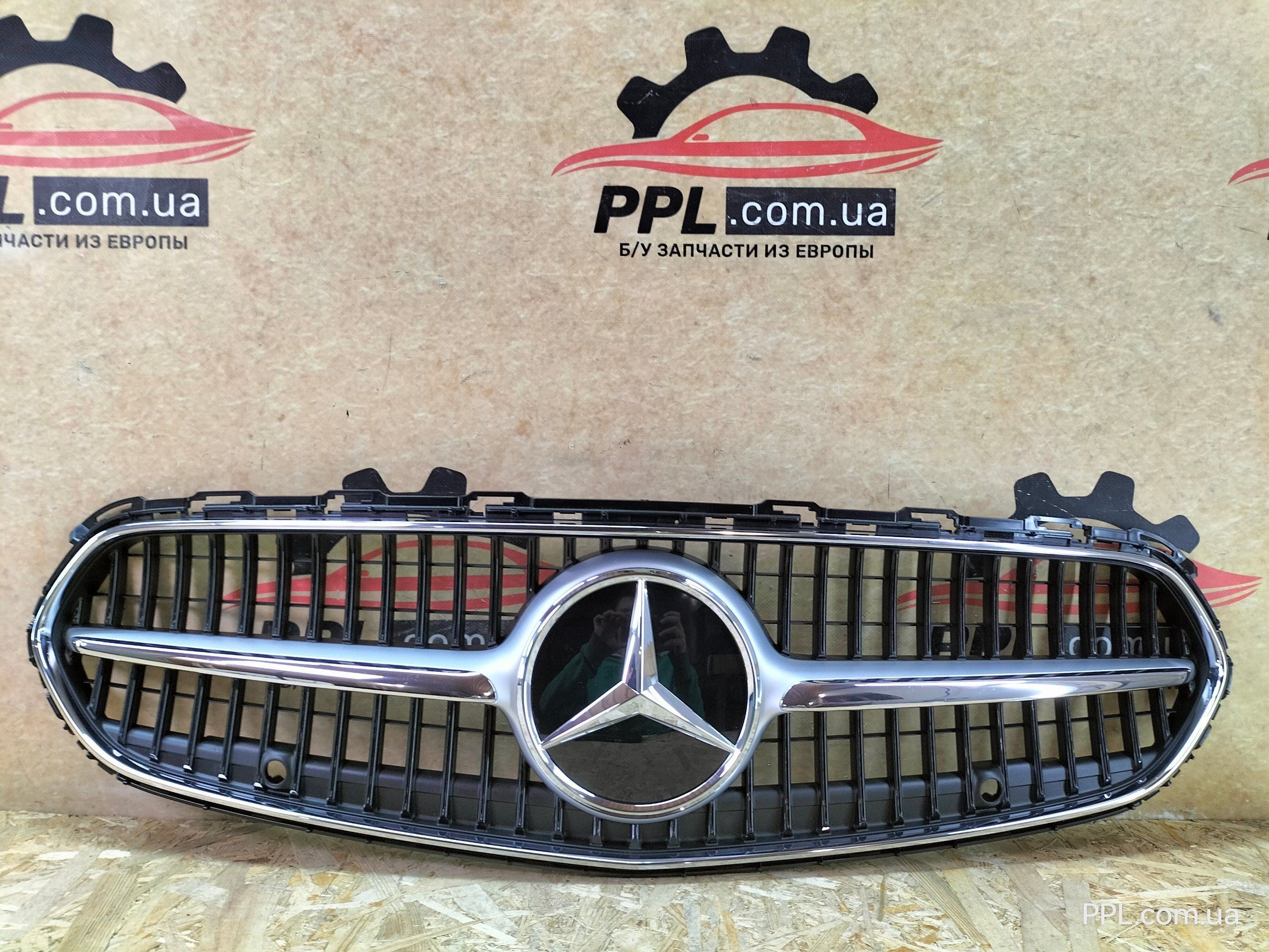 Mercedes C-Class W206 2021- хром решетка радиатора A2068883800