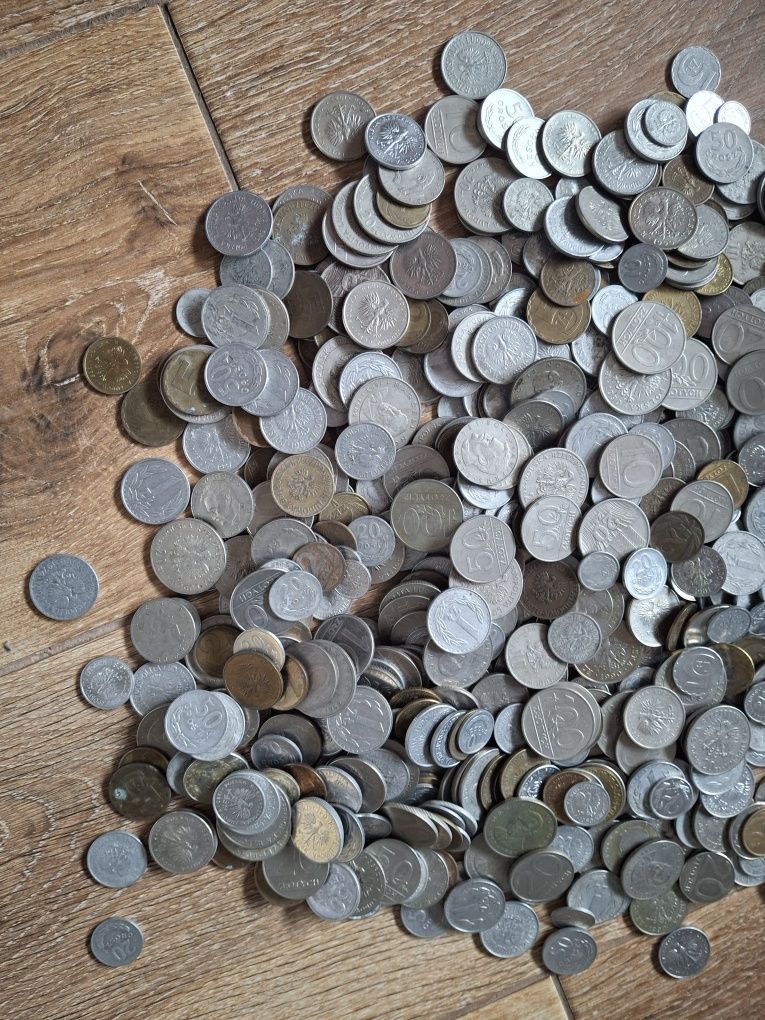 Monety luzem, całość z pudełka powyżej 2 kg, bardzo dobry stan