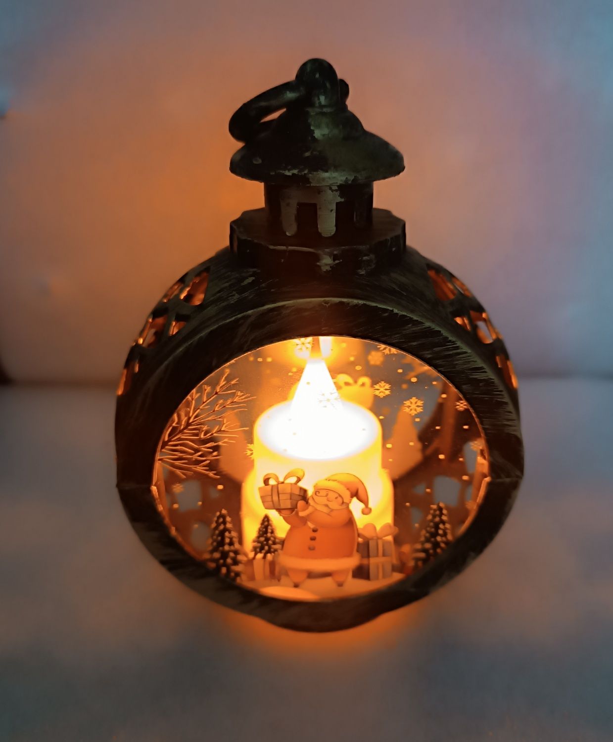 Latarenka lampion z motywem Świętego Mikołaja