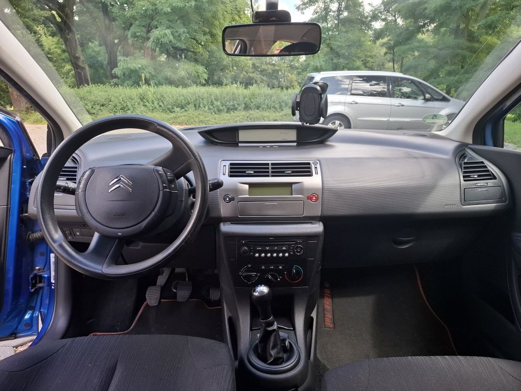 Citroen C4 1.6 benzyna 146500 km 2009 r temp , klima, czujnik p tył