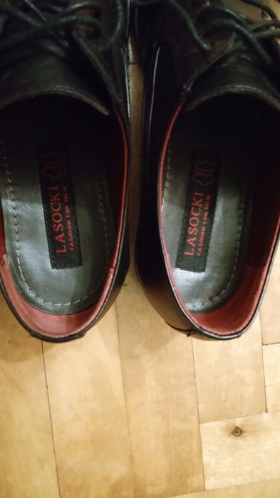 Buty półbuty garniturowe Lasocki 40