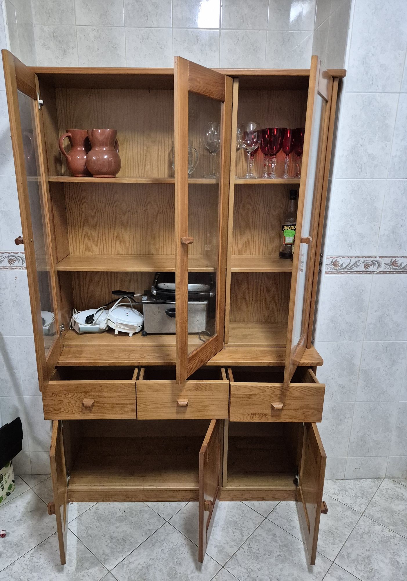 Movel pinho maciço