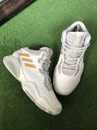 Białe wysokie sportowe buty sneakersy adidas