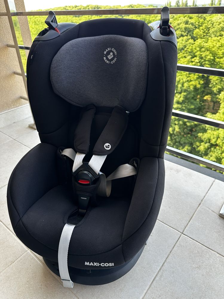 Автокрісло MAXI-COSI Tobi (Authentic Black)