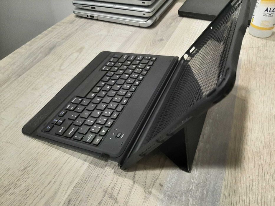 Teclado + Capa p/ IPAD Tucano Wireless "TASTO"