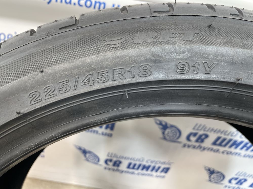 Шини різноширокі Bridgestone Potenza S001 225/45 255/40 Run-Flat