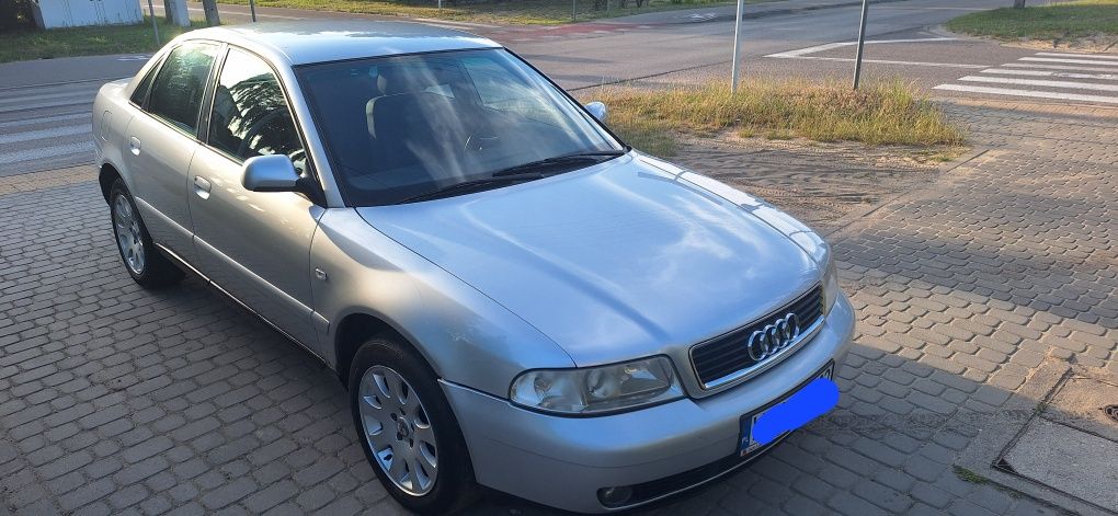 Audi a4 b5 1999r. 110KM automat