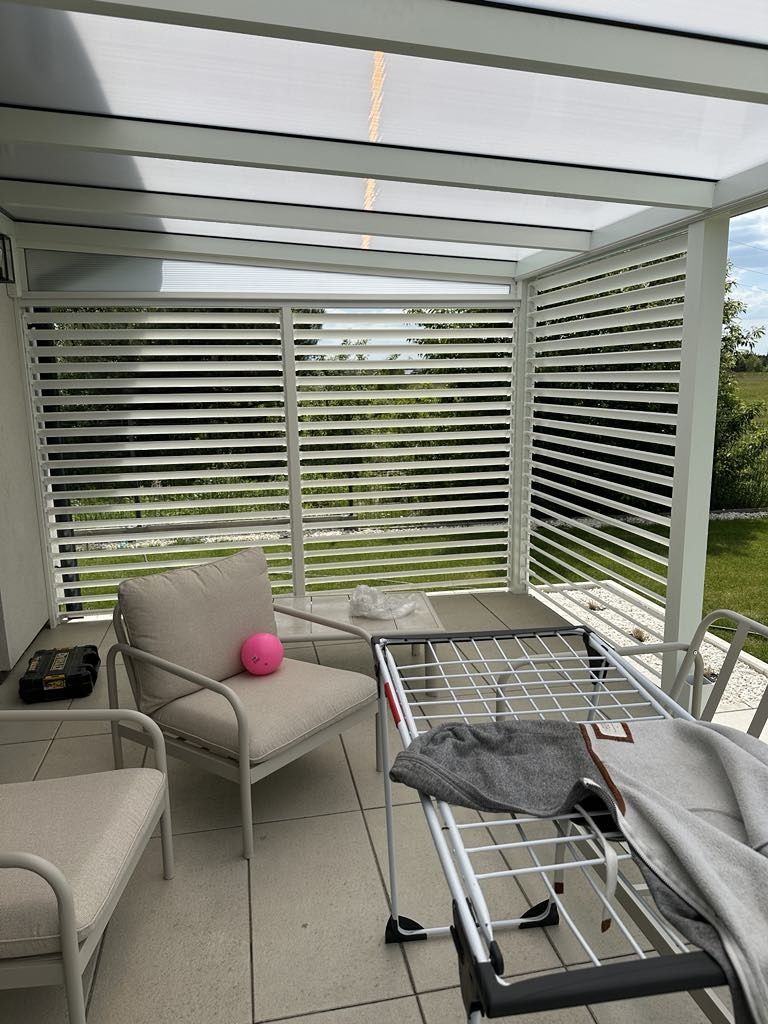 Pergola Aluminiowa 8x3,5m biała Zadaszenie z dachem stałym