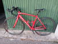 Bicicleta em alumínio
