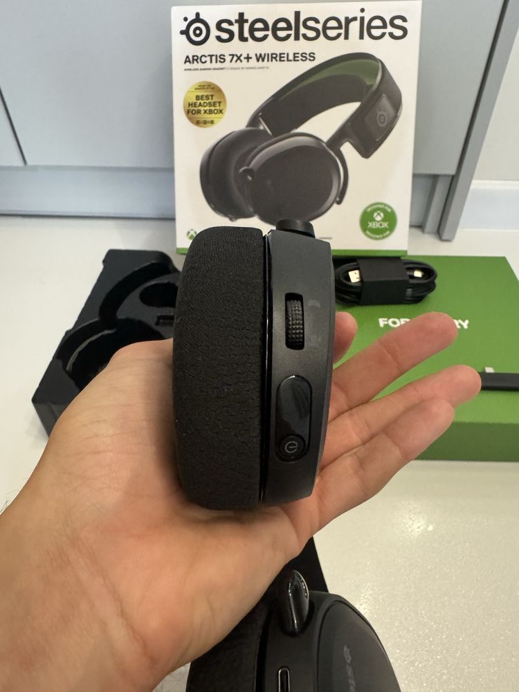 SteelSeries Arctis 7X+ wireless