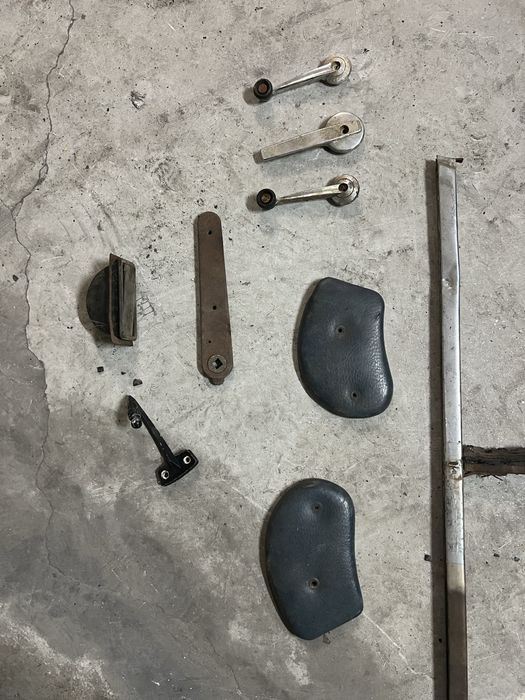 Material diverso Ford Cortina