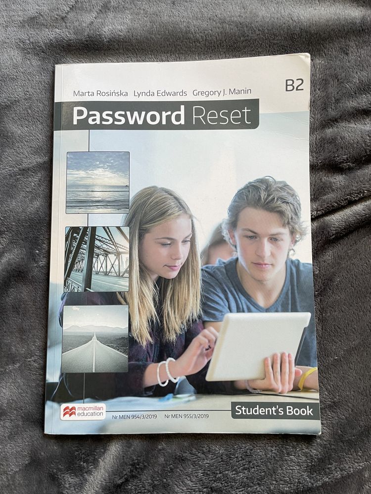 podręcznik password reset B2 wyd. macmillan