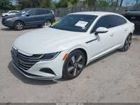 VOLKSWAGEN Arteon 2.0T SE 2021