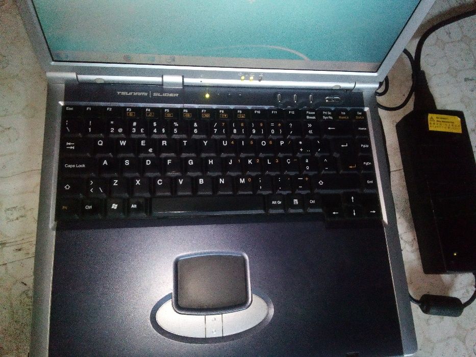 Portatil Antigo