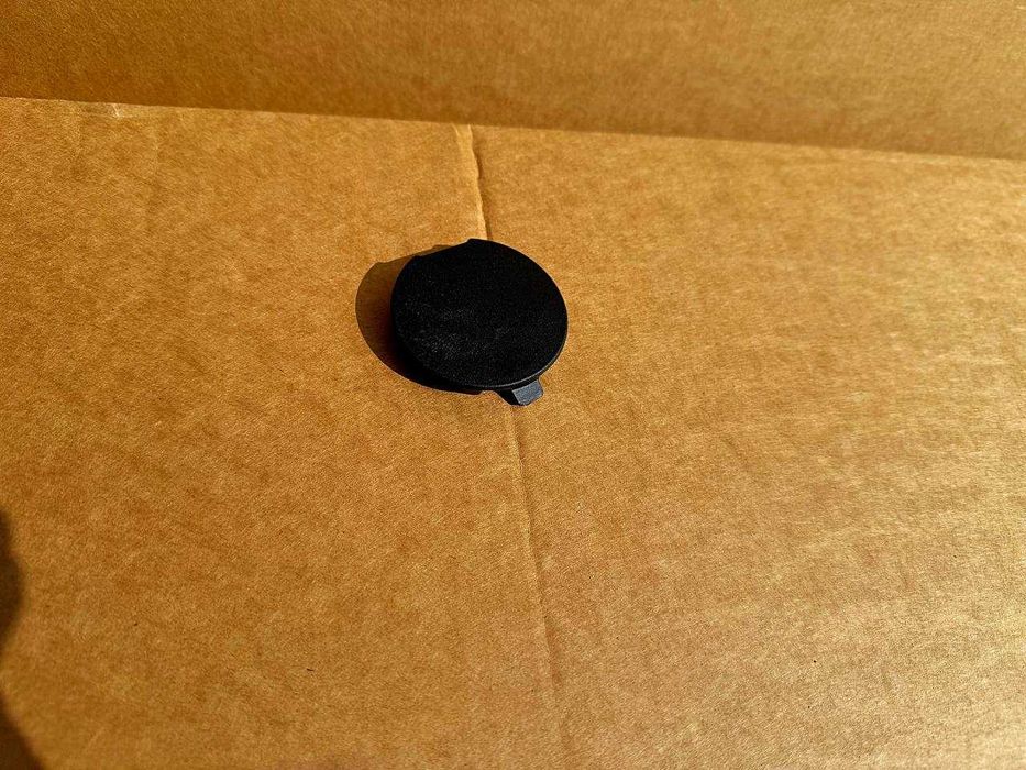 Mazda cx30 заглушка буксировочного крюка бампер 2020+ задняя