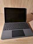 Laptop/tablet Microsoft Surface GO z akcesoriami